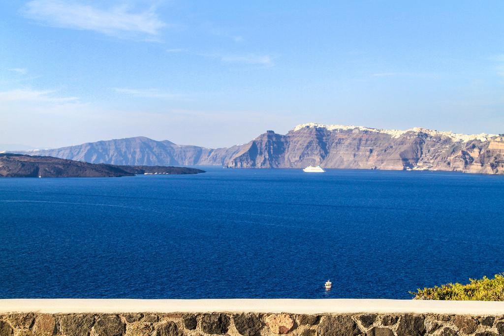 Alba Caldera Villa Akrotírion Quarto foto